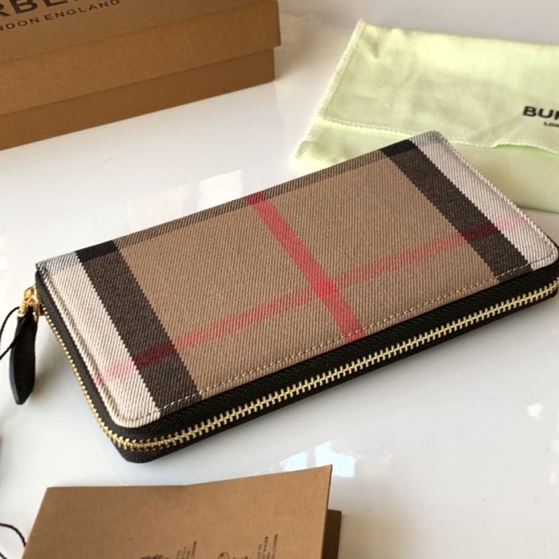Bv*b*rry wallets
